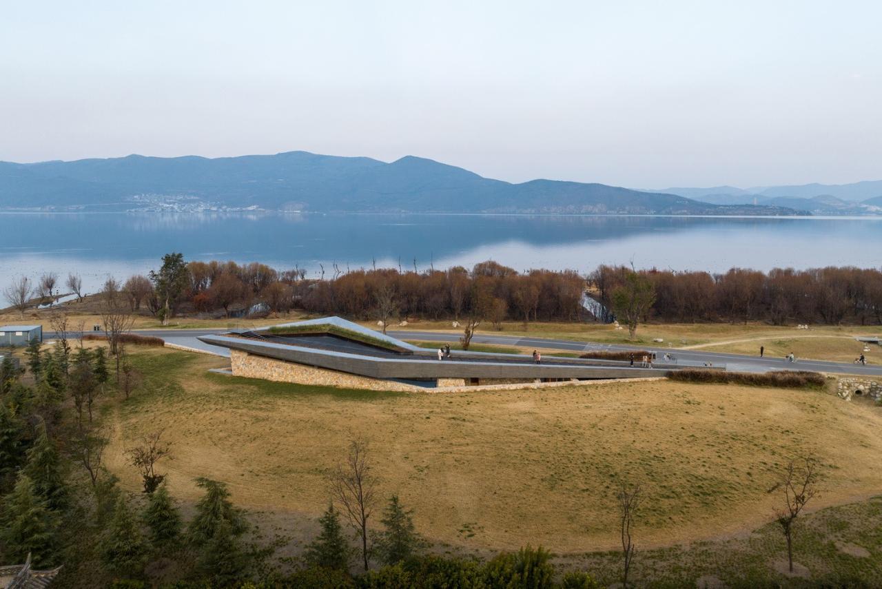 BIM建筑|微地形：大理洱海小邑庄生态驿站-孟凡浩 / line+建筑事务所