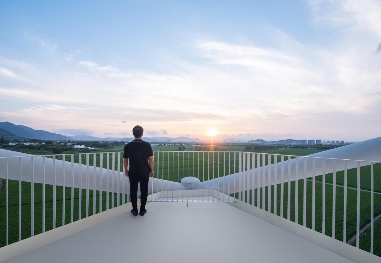 BIM建筑|稻田上的灯塔 / 中国电建华东院林再国工作室