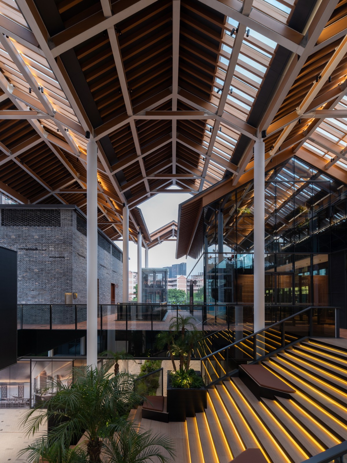 BIM建筑|荔湾茶滘的粤式生活：城市空间转变方式的多样性思考 / XAA建筑事务所