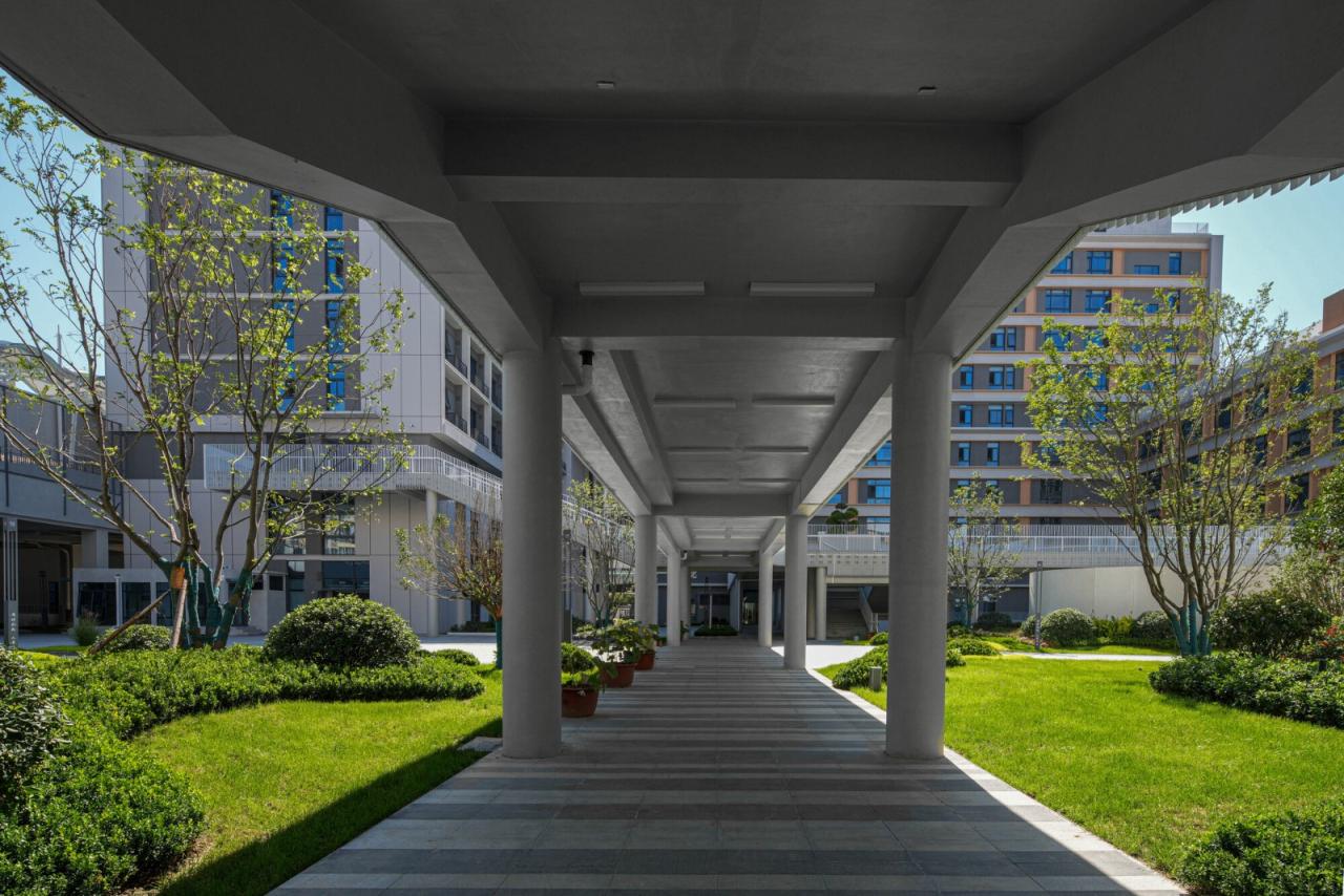 BIM建筑|西安高新第一中学（高中部）改扩建 / 中国建筑西北设计研究院 屈培青工作室