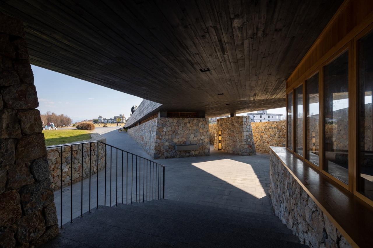 BIM建筑|微地形：大理洱海小邑庄生态驿站-孟凡浩 / line+建筑事务所