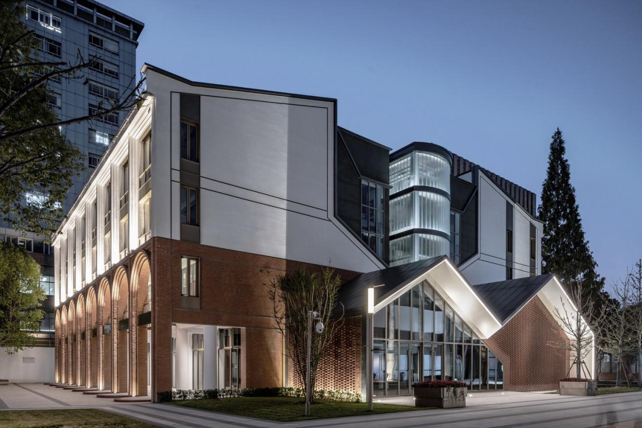 BIM建筑|上海利丰广场YOUNG PARK：魔都科创活力社区全新启幕 / 三益建筑设计