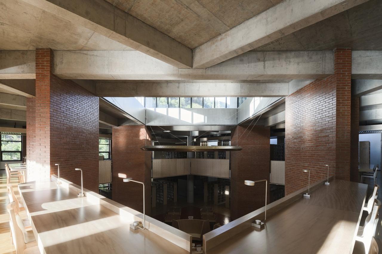 BIM建筑|德巴图书馆 / 荣朝晖工作室