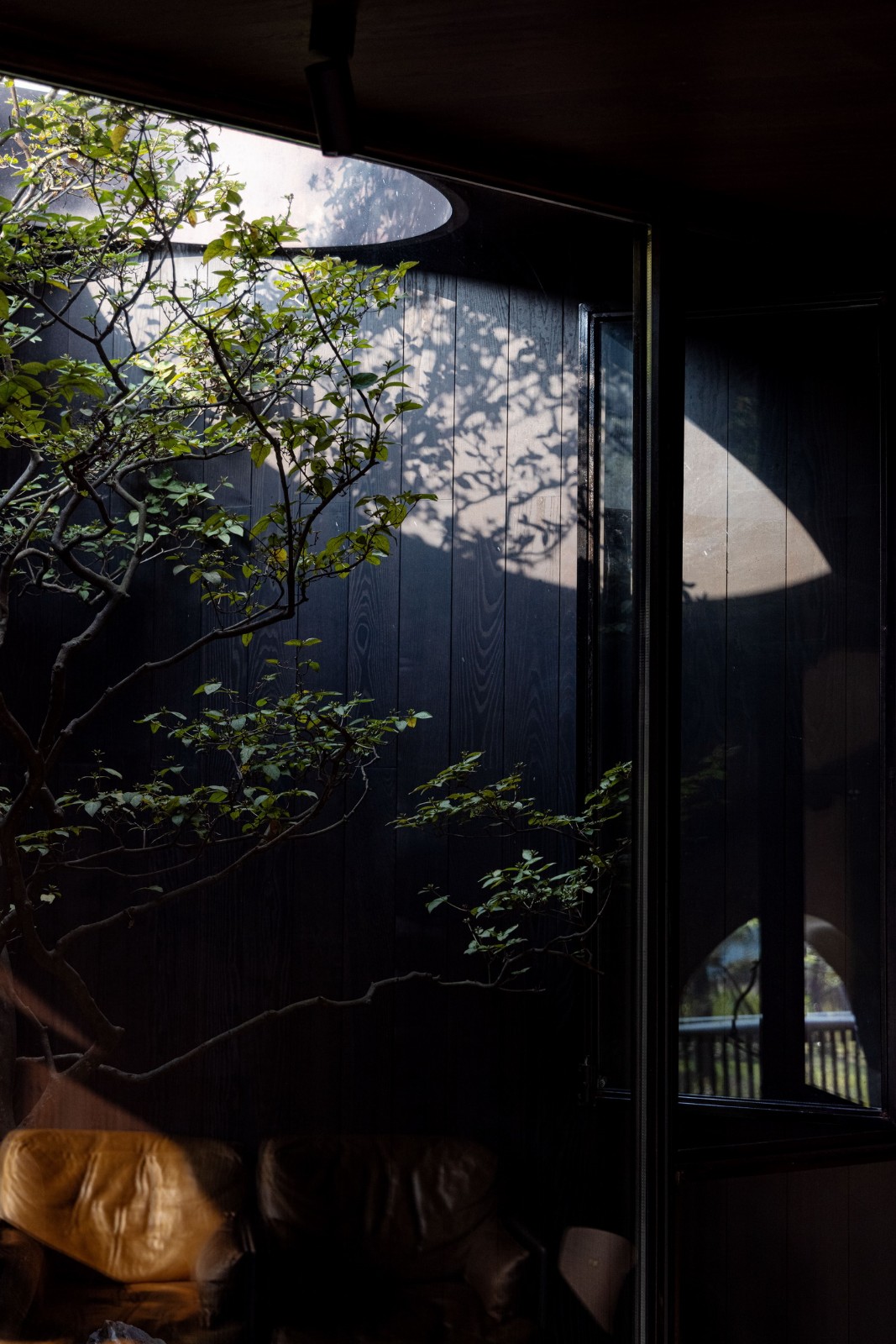 BIM建筑|夹缝中的建筑，上海 / 本哲建筑