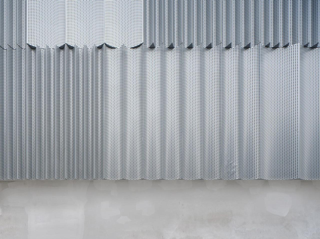 BIM建筑|宁波市古林职业高级中学：少年的无限剧本 / ARCHIS（如是）建筑设计事务所