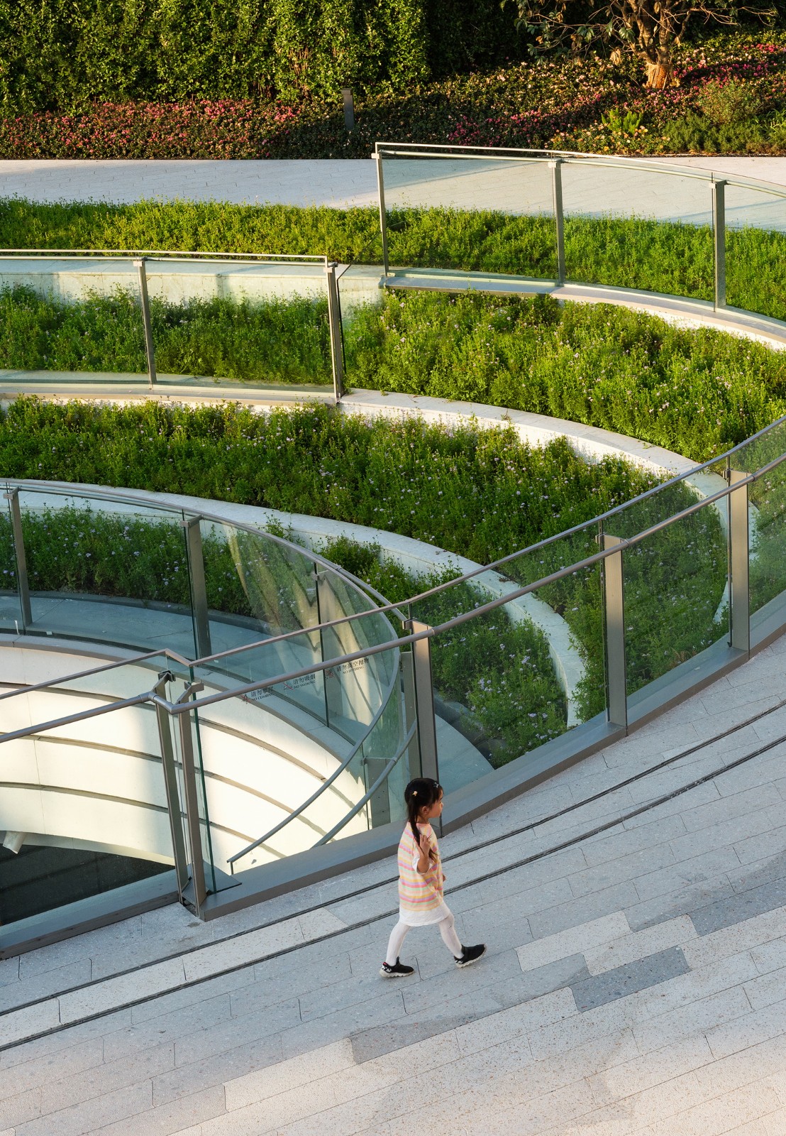 BIM建筑|上海苏河湾万象天地景观设计 / Lab D+H