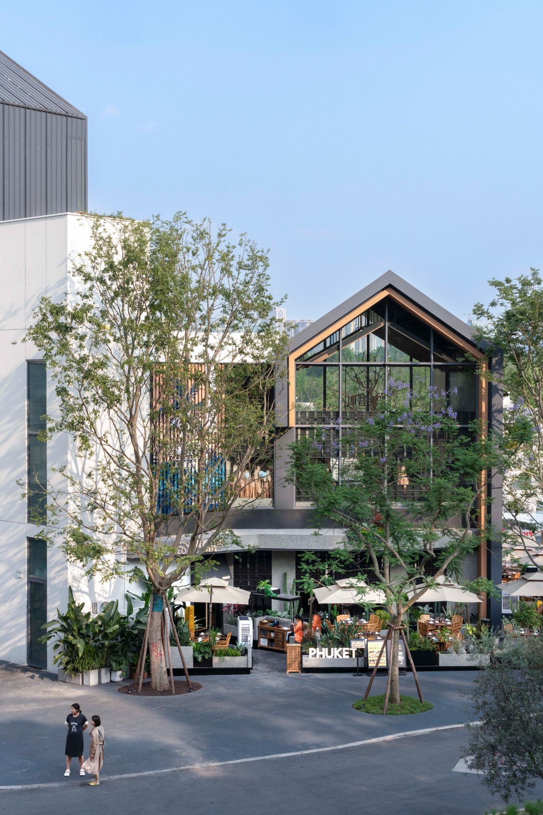 BIM建筑|成都天府麓湖美食岛二期 / 四周建筑