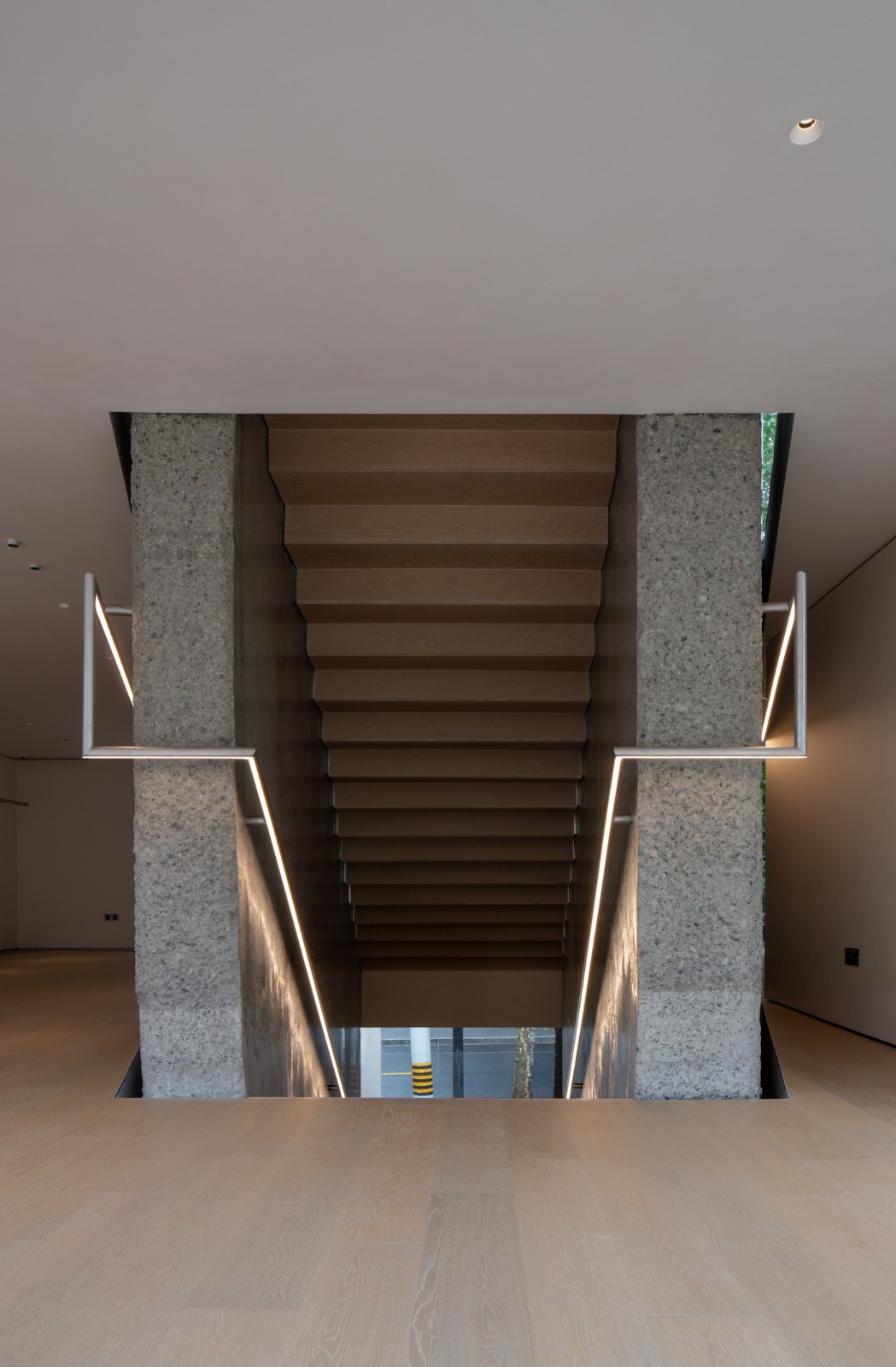 BIM建筑|上海长乐路 YEARLY PLAN / dongqi 栋栖设计