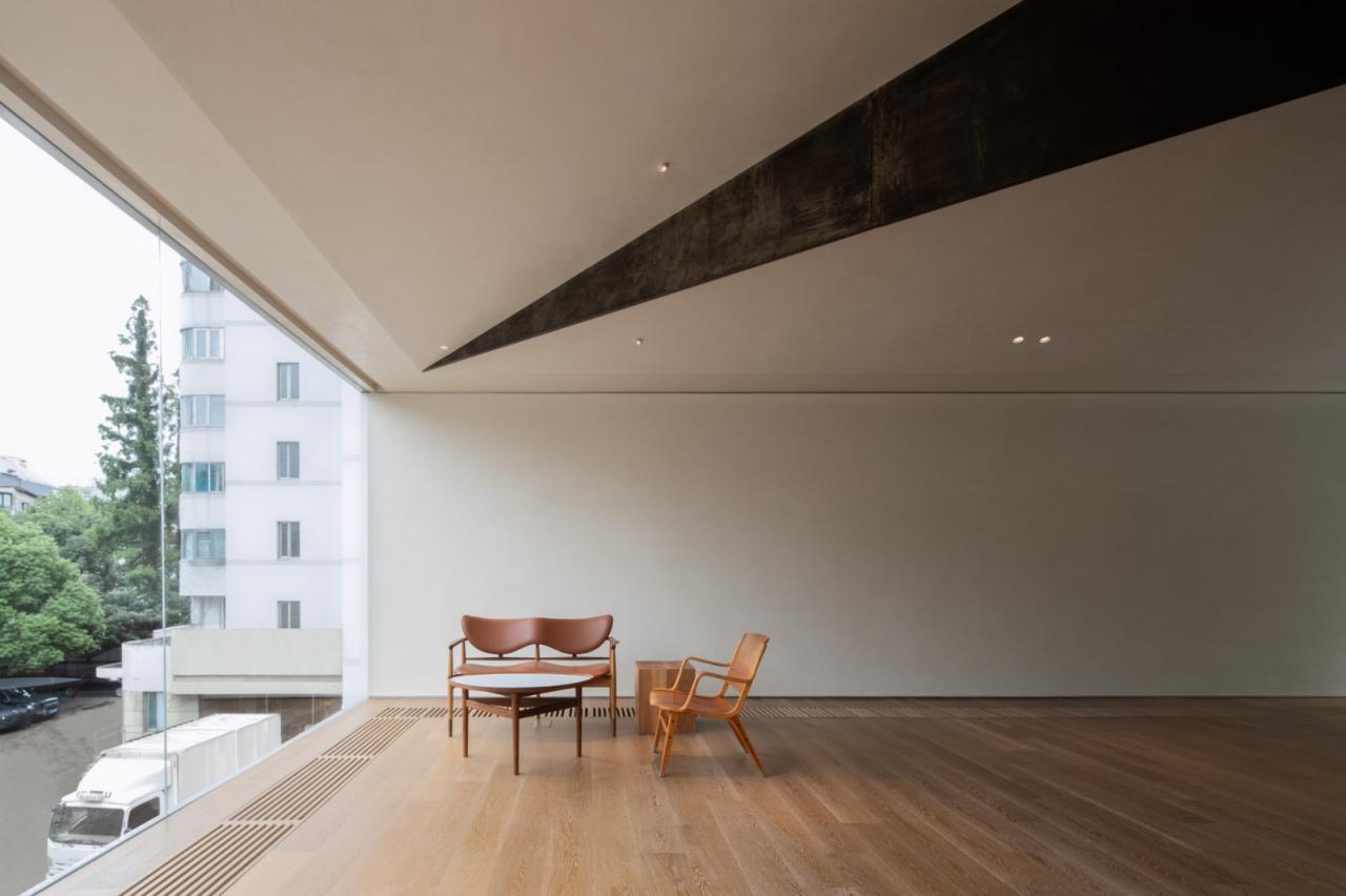 BIM建筑|上海长乐路 YEARLY PLAN / dongqi 栋栖设计