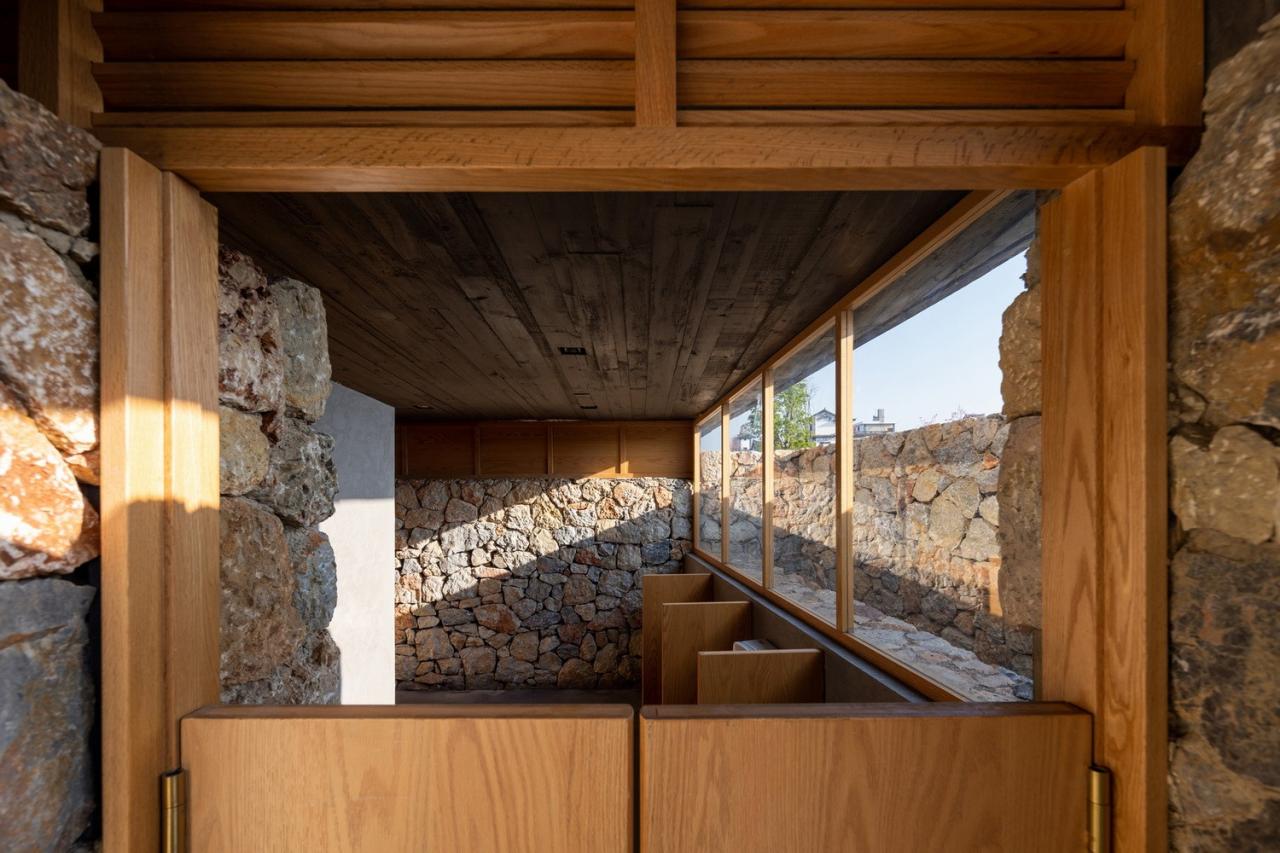 BIM建筑|微地形：大理洱海小邑庄生态驿站-孟凡浩 / line+建筑事务所