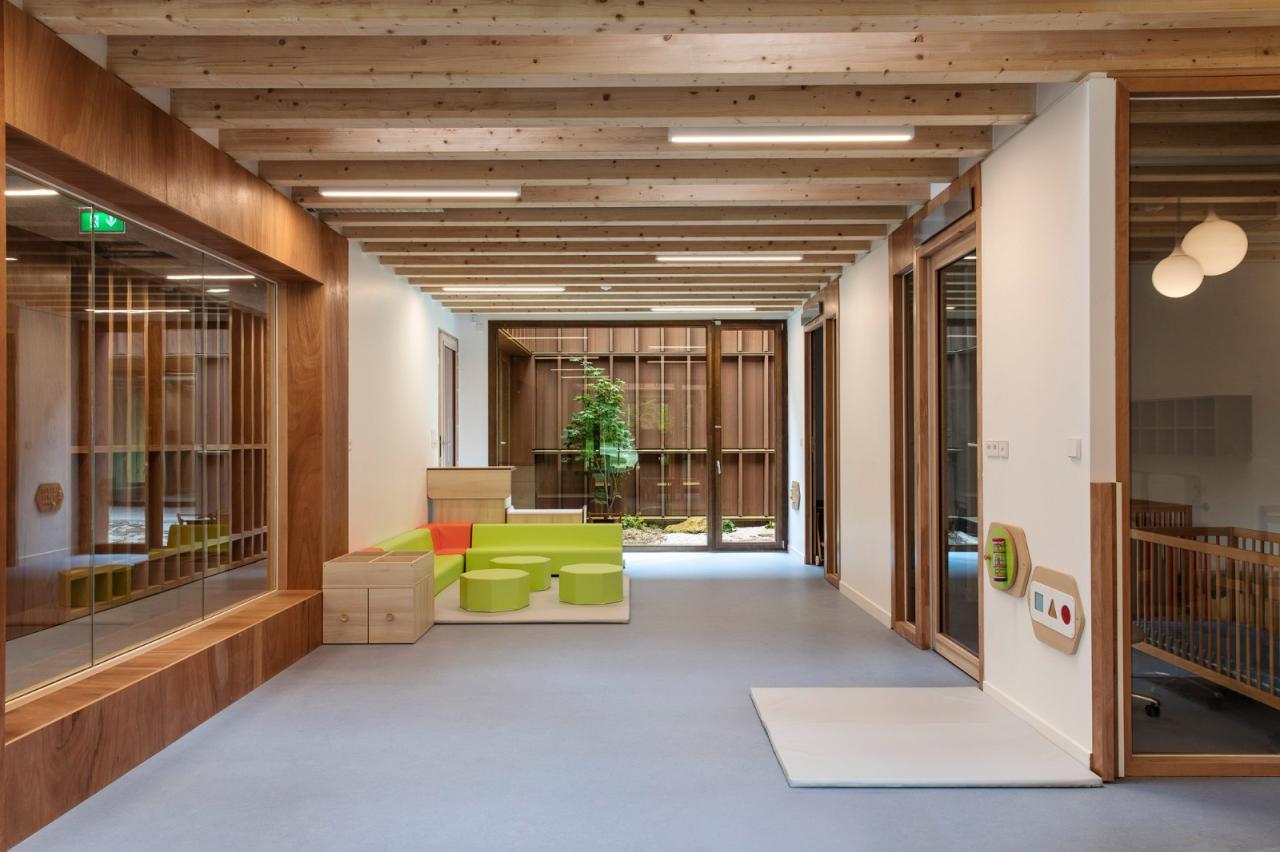 BIM建筑|日间托儿所和玩具图书馆 / a+samueldelmas architectes