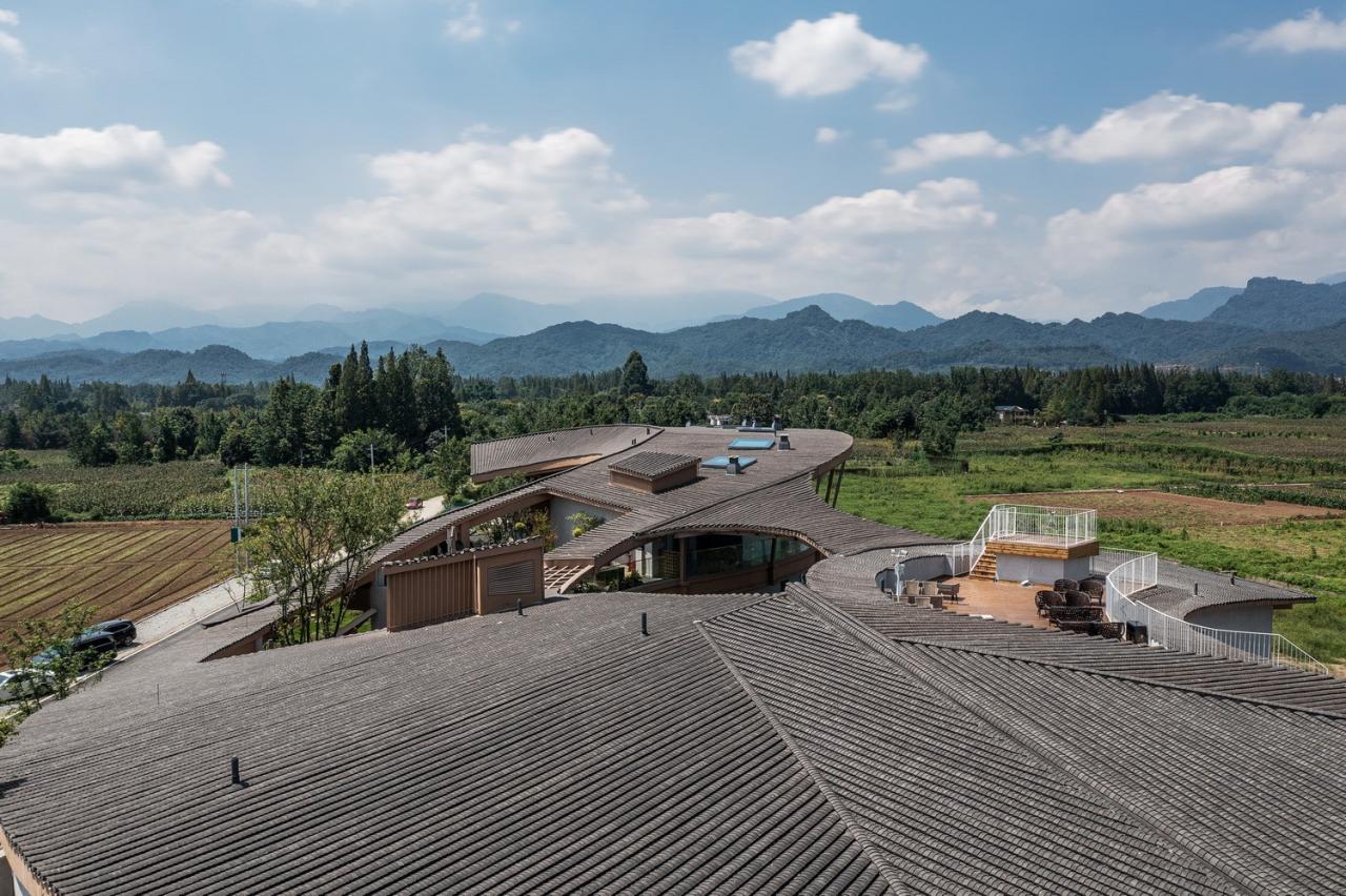 BIM建筑|川西建筑与道教文化的融合/“青城•朴舍亲子度假酒店”荣获2023金熊猫天府创意设计奖