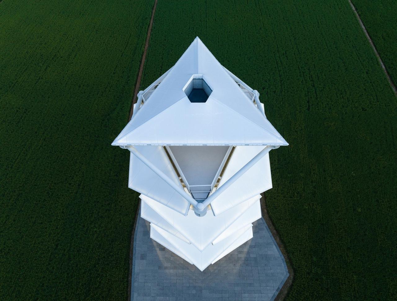 BIM建筑|稻田上的灯塔 / 中国电建华东院林再国工作室