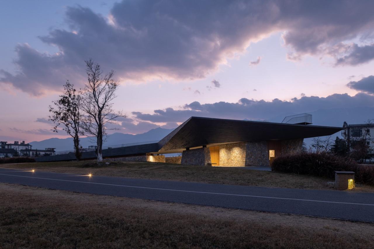 BIM建筑|微地形：大理洱海小邑庄生态驿站-孟凡浩 / line+建筑事务所