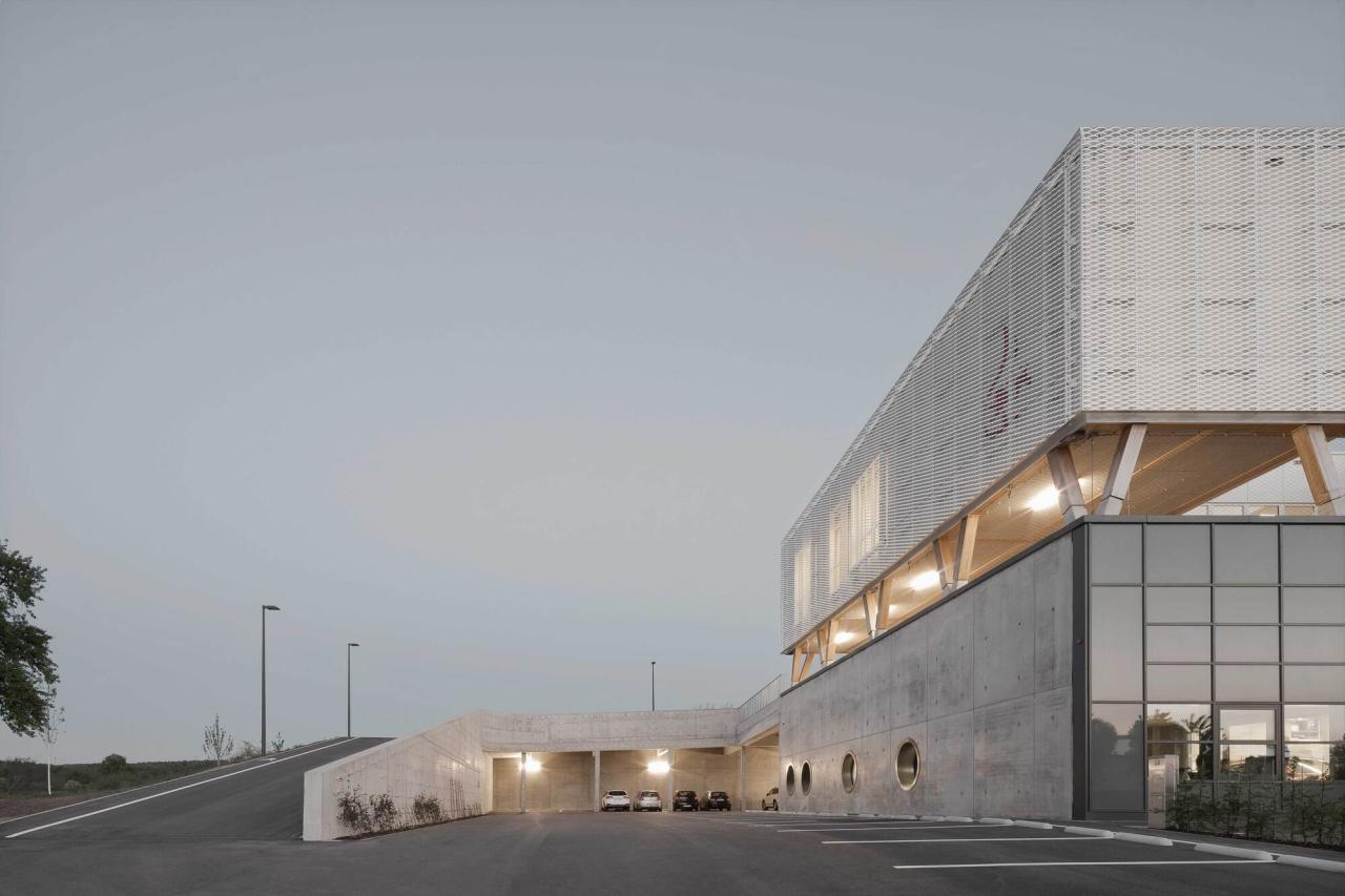 BIM建筑|Straubenhardt 消防站 / wulf architekten