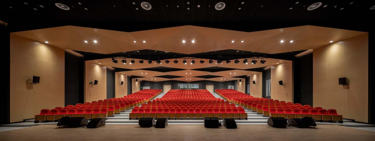 BIM建筑|西安高新第一中学（高中部）改扩建 / 中国建筑西北设计研究院 屈培青工作室