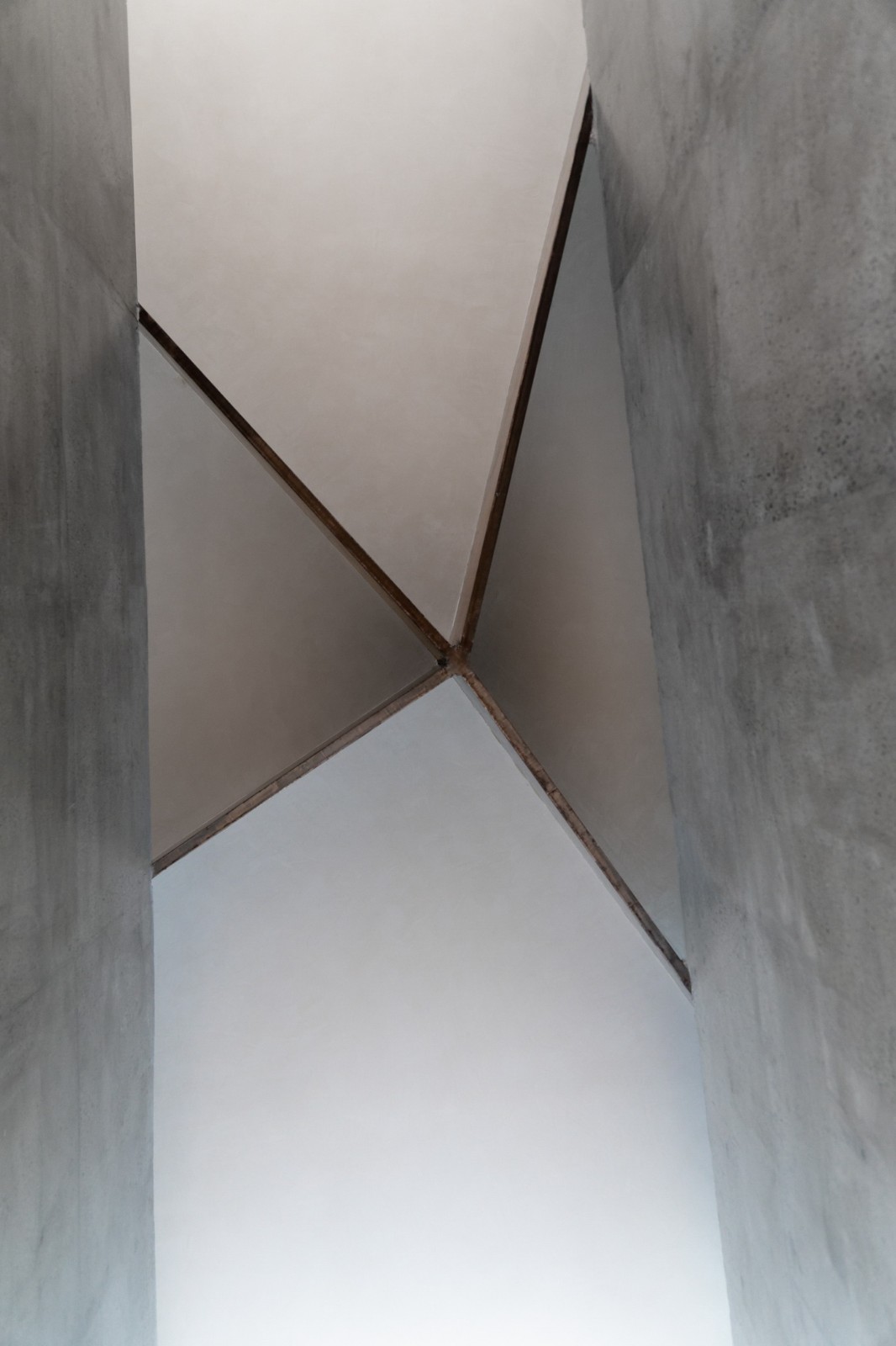 BIM建筑|上海长乐路 YEARLY PLAN / dongqi 栋栖设计