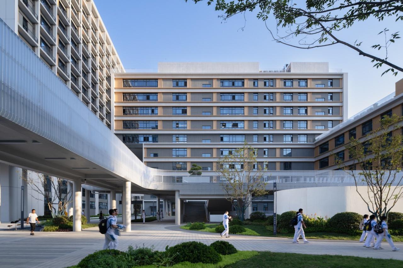 BIM建筑|西安高新第一中学（高中部）改扩建 / 中国建筑西北设计研究院 屈培青工作室