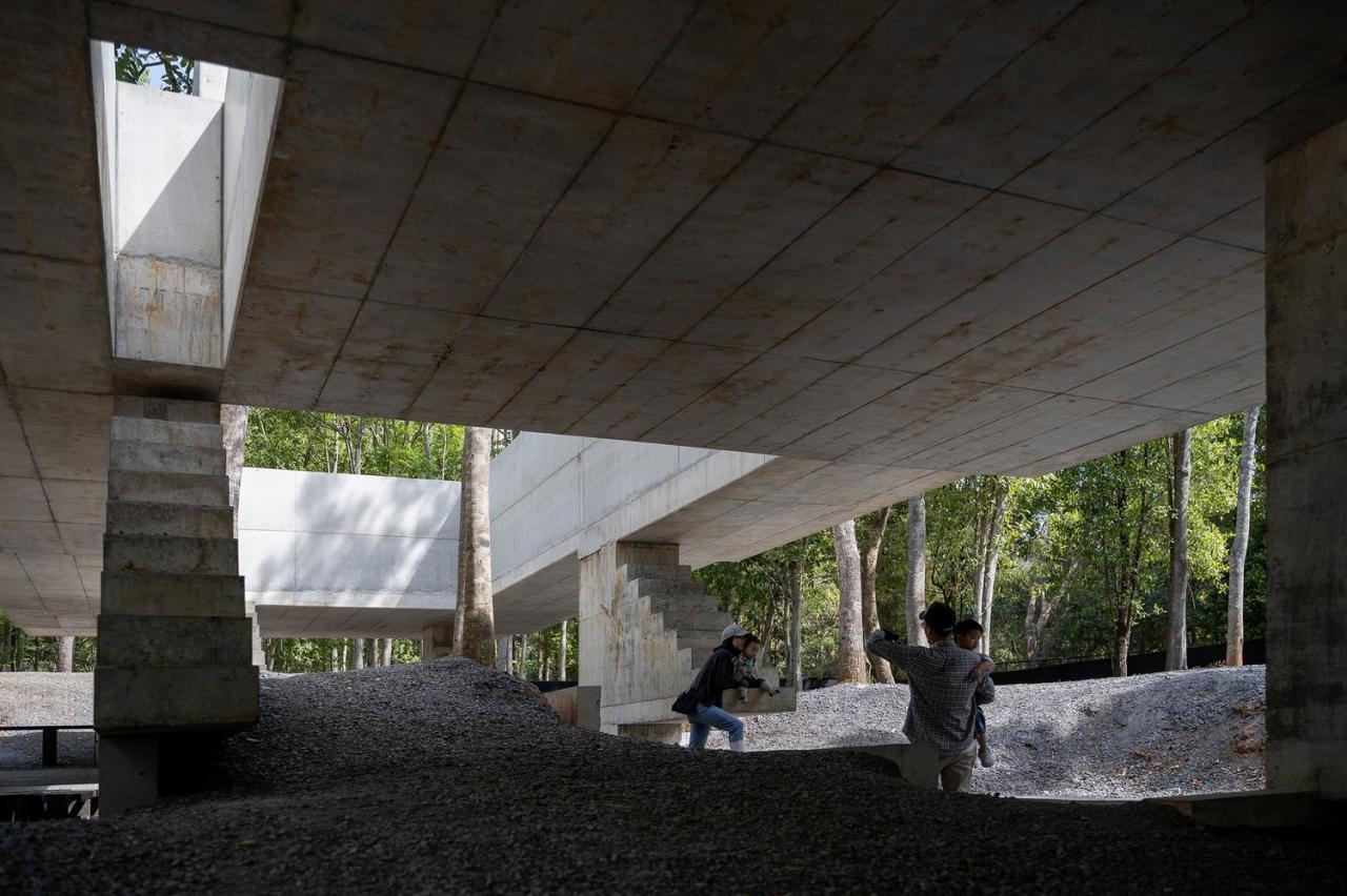 BIM建筑|黄之迷你咖啡厅 / JOYS Architects