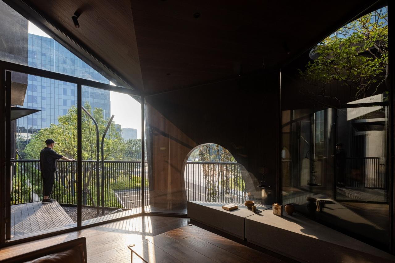 BIM建筑|夹缝中的建筑，上海 / 本哲建筑