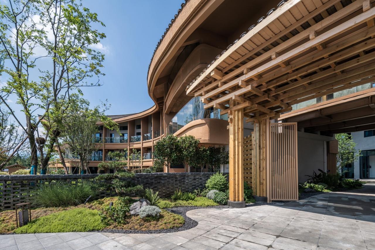 BIM建筑|川西建筑与道教文化的融合/“青城•朴舍亲子度假酒店”荣获2023金熊猫天府创意设计奖
