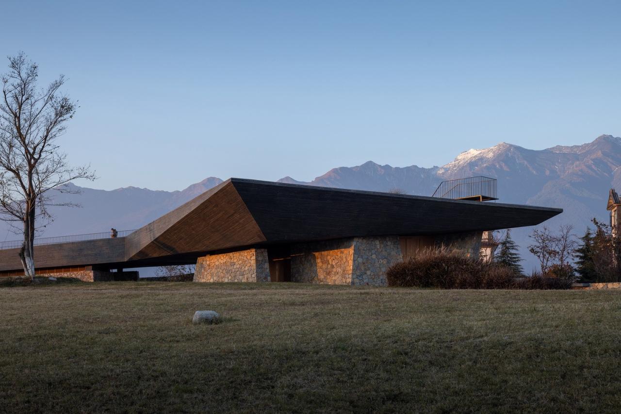 BIM建筑|微地形：大理洱海小邑庄生态驿站-孟凡浩 / line+建筑事务所