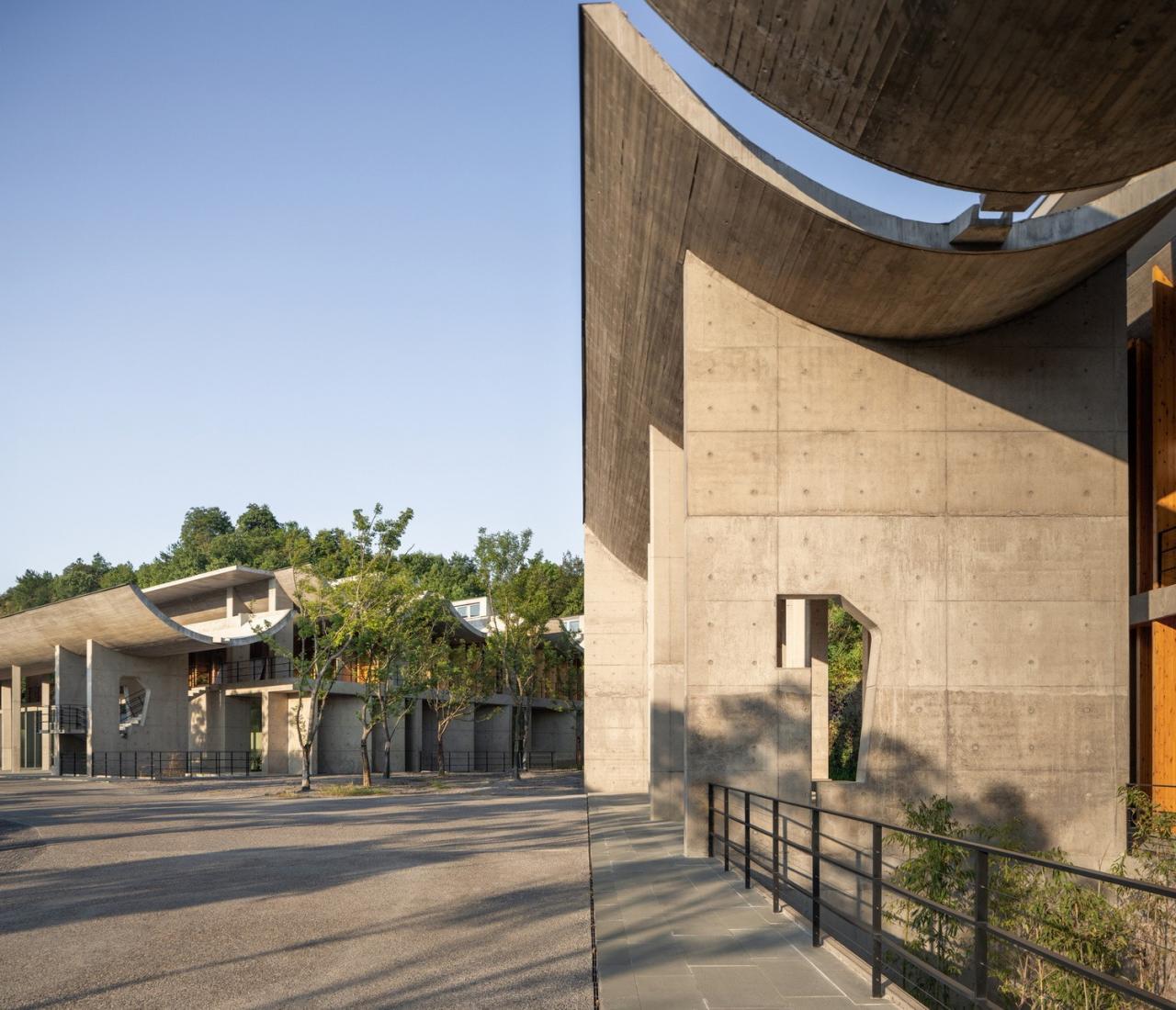 BIM建筑|紫晶国际会舍 / 朱锫建筑