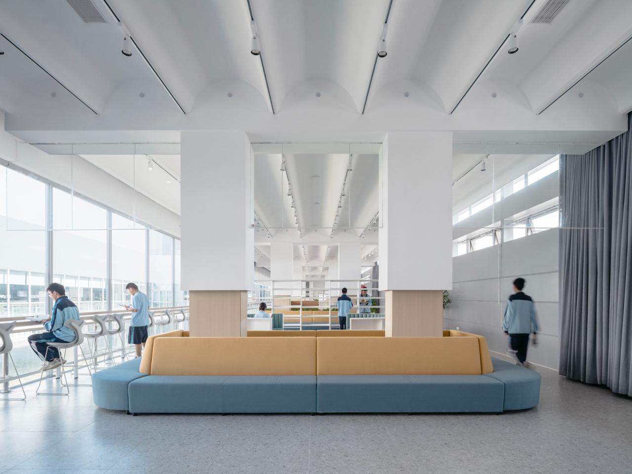 BIM建筑|宁波市古林职业高级中学：少年的无限剧本 / ARCHIS（如是）建筑设计事务所