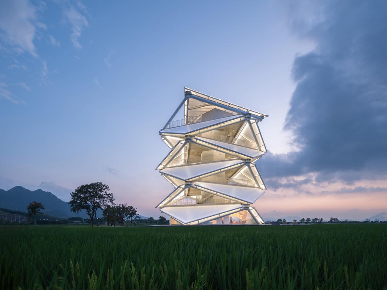 BIM建筑|稻田上的灯塔 / 中国电建华东院林再国工作室