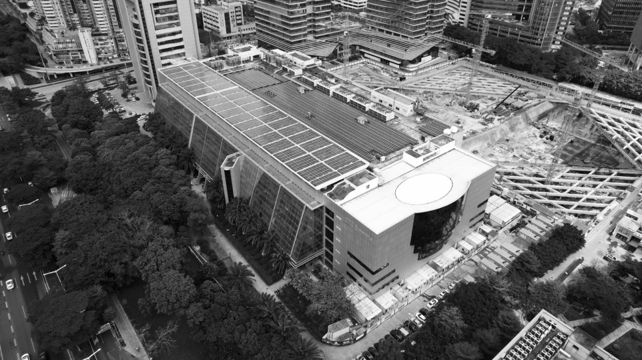 BIM建筑|深圳长城大厦适应性改造 / 昱景设计