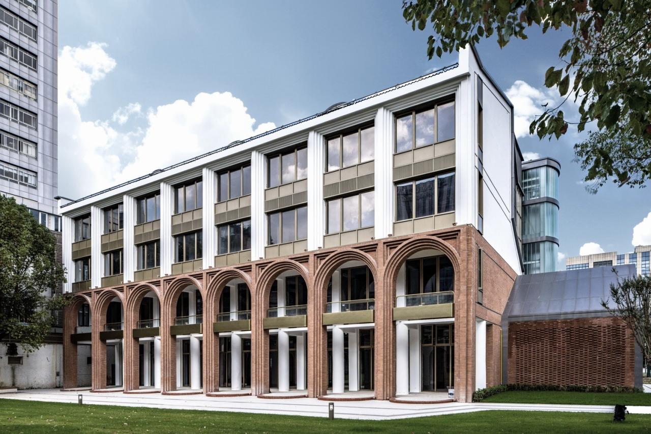 BIM建筑|上海利丰广场YOUNG PARK：魔都科创活力社区全新启幕 / 三益建筑设计