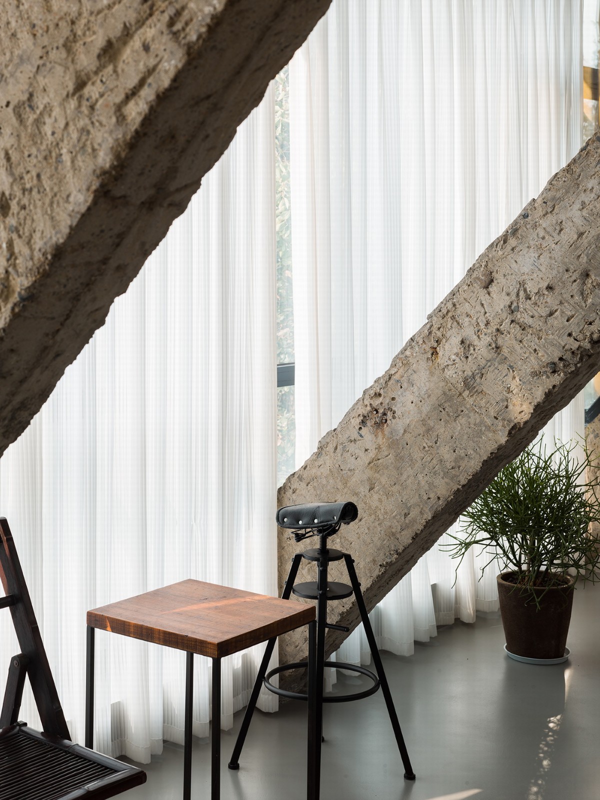 BIM建筑|梁宅 / 凡筑设计