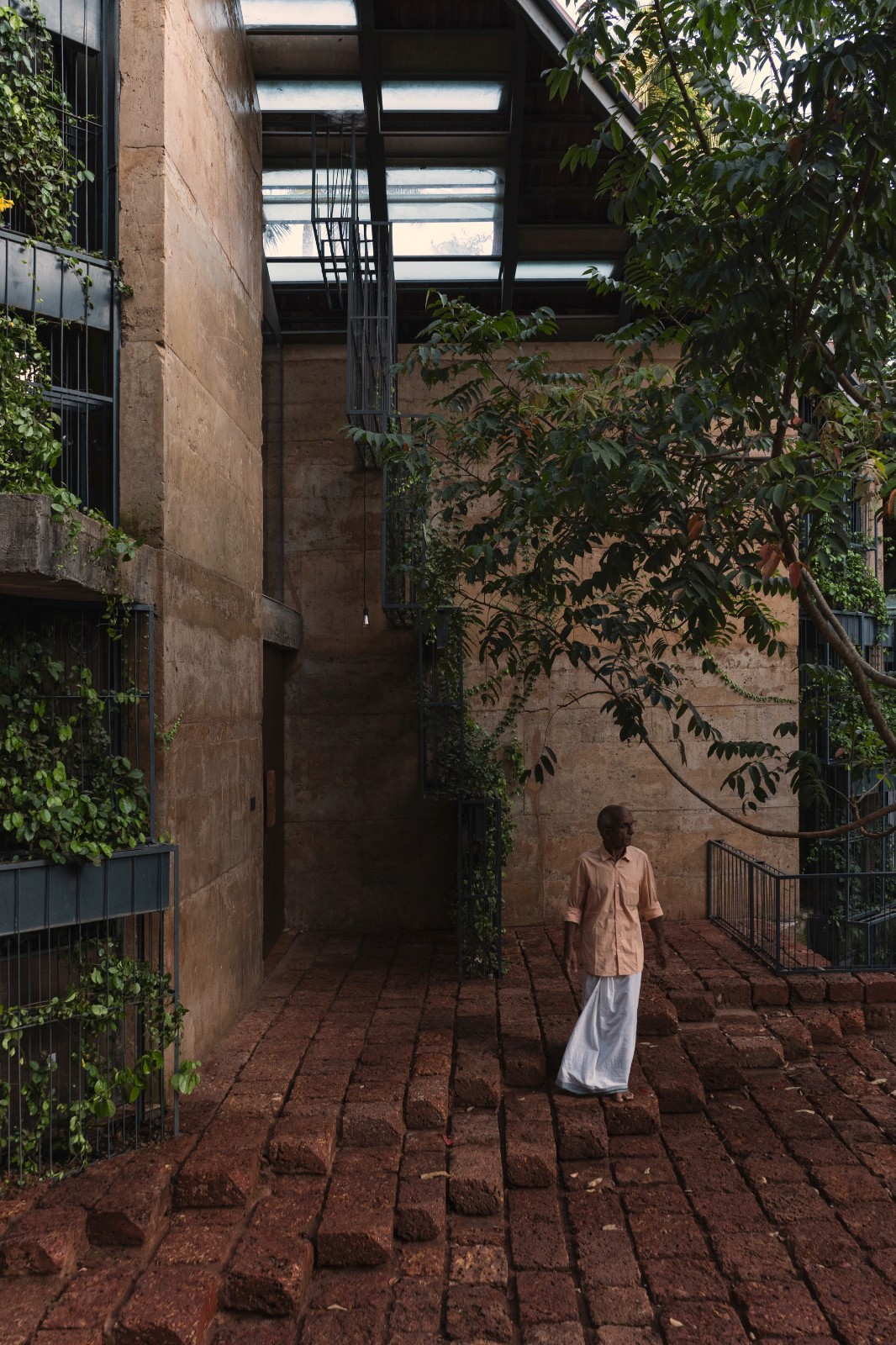 BIM建筑|Nisarga 艺术中心 / Wallmakers