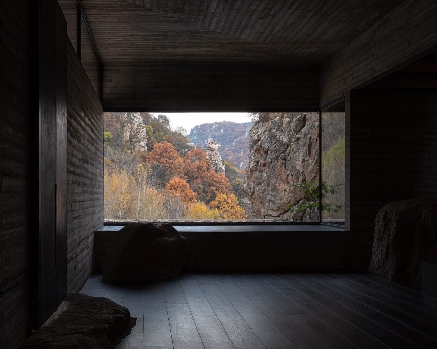 BIM建筑|大舍工作室完成长城旁的佛寺