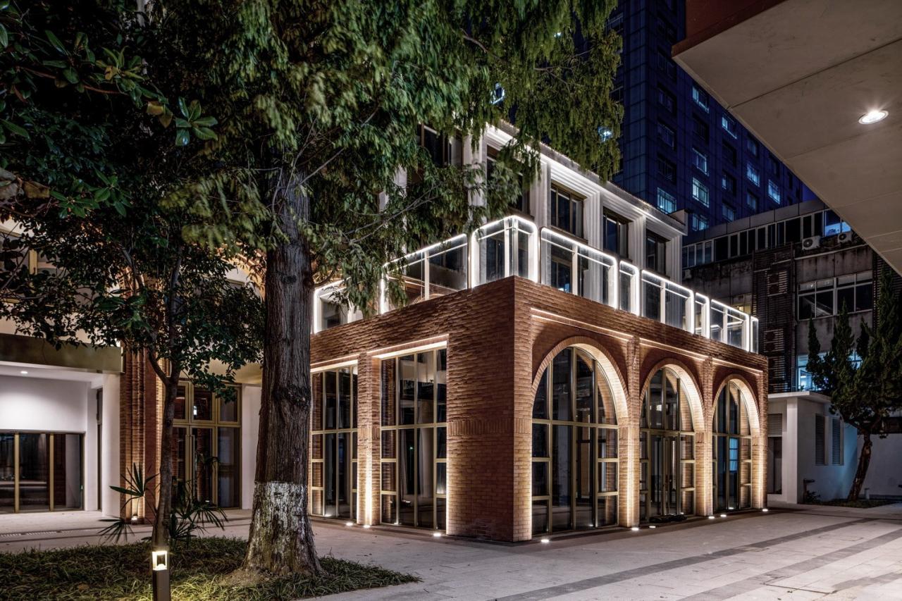 BIM建筑|上海利丰广场YOUNG PARK：魔都科创活力社区全新启幕 / 三益建筑设计