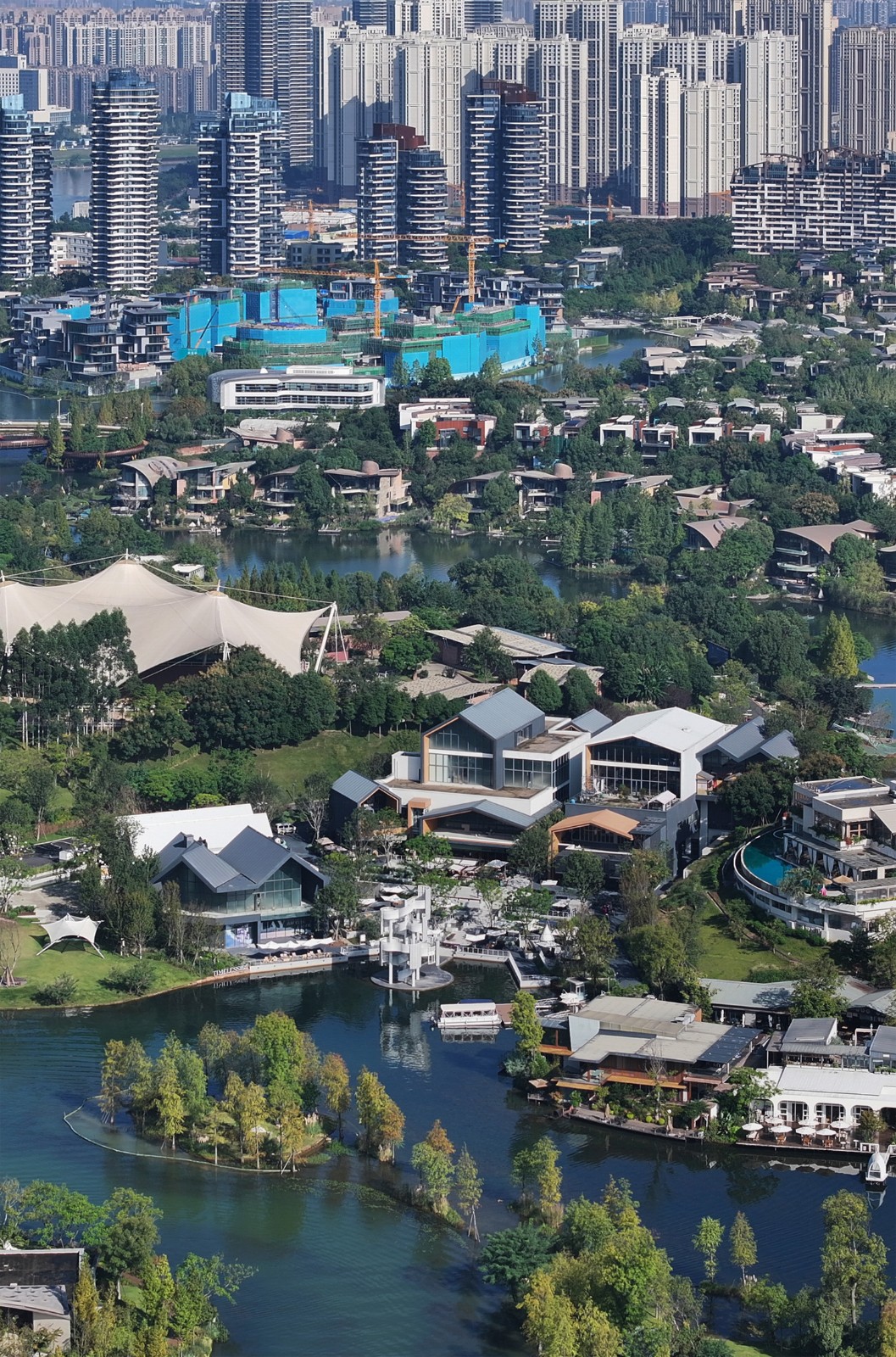 BIM建筑|成都天府麓湖美食岛二期 / 四周建筑