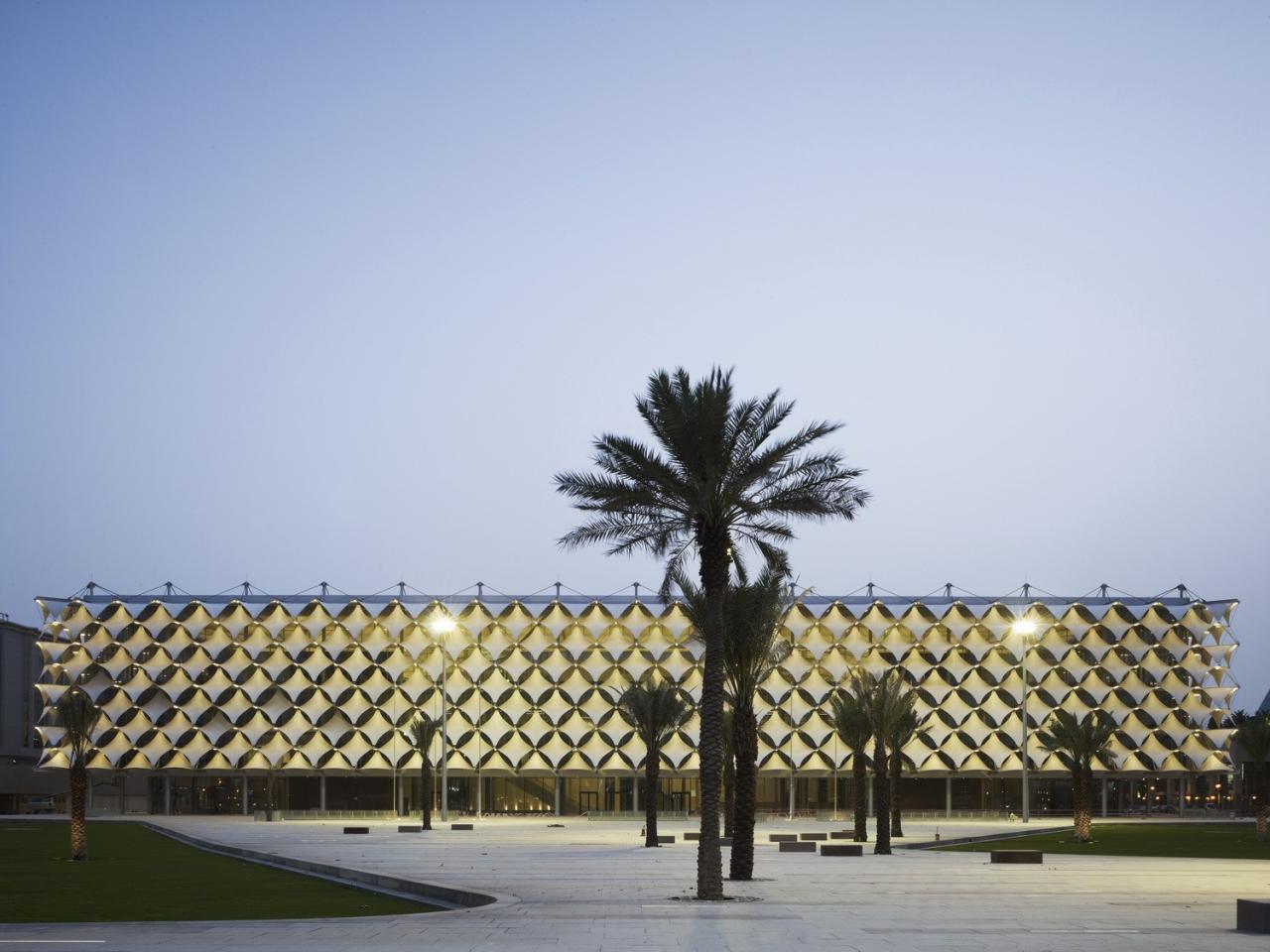 BIM建筑|沙特阿拉伯法赫德国王图书馆 / 盖博建筑设计事务所