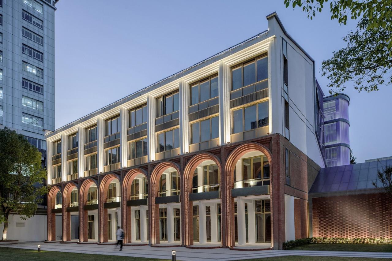 BIM建筑|上海利丰广场YOUNG PARK：魔都科创活力社区全新启幕 / 三益建筑设计