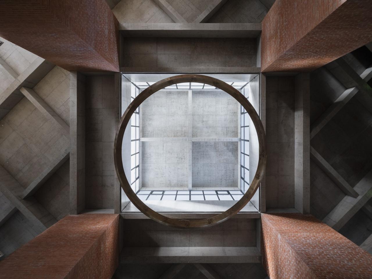 BIM建筑|德巴图书馆 / 荣朝晖工作室