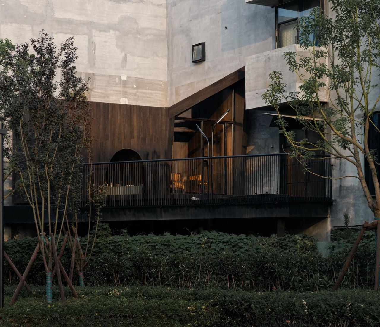 BIM建筑|夹缝中的建筑，上海 / 本哲建筑