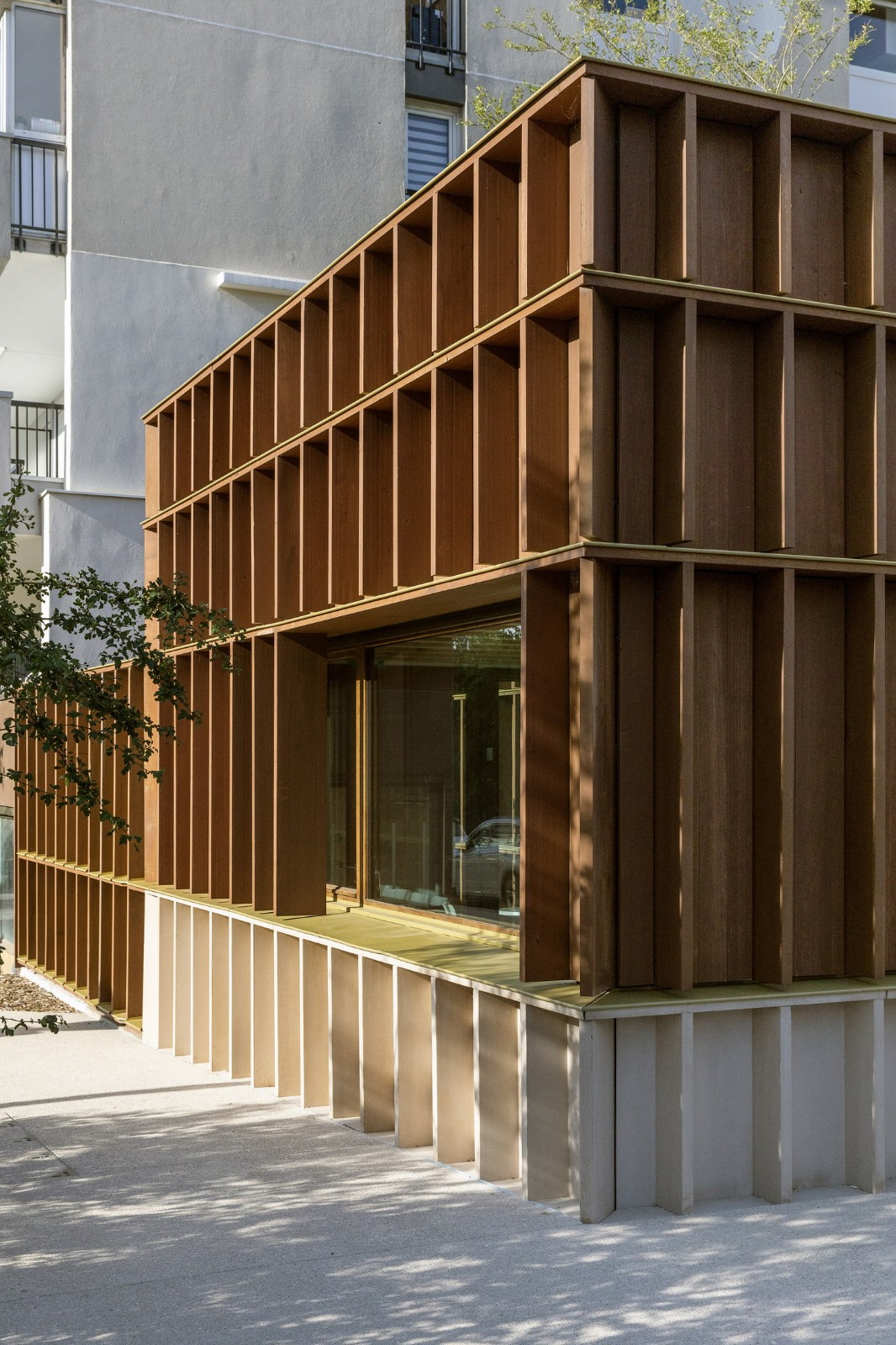 BIM建筑|日间托儿所和玩具图书馆 / a+samueldelmas architectes