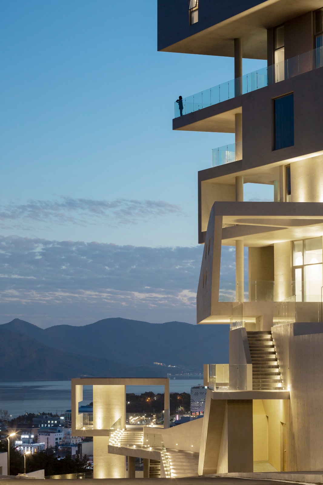 BIM建筑|港口堡垒 / IDMM Architects