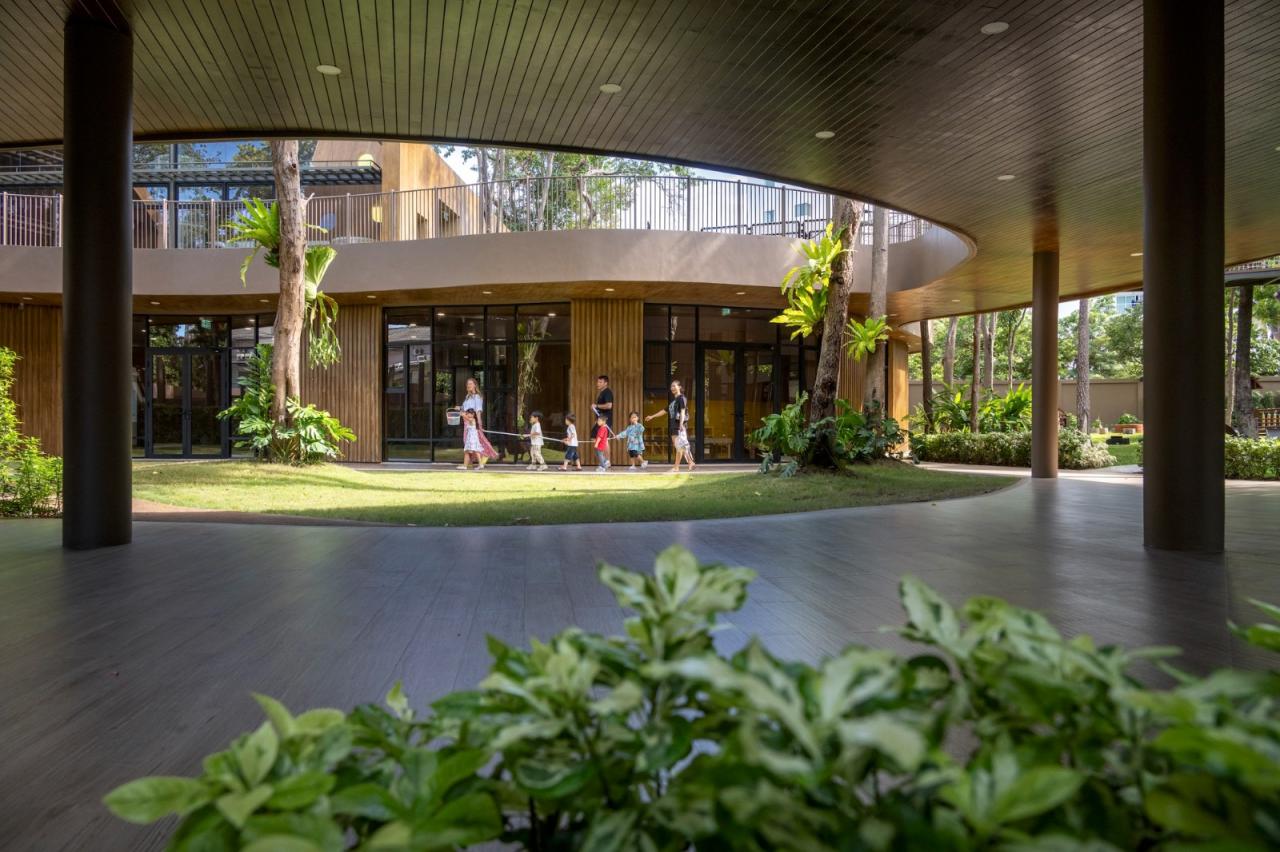 BIM建筑|Lovell 国际学校 / Plan Architect