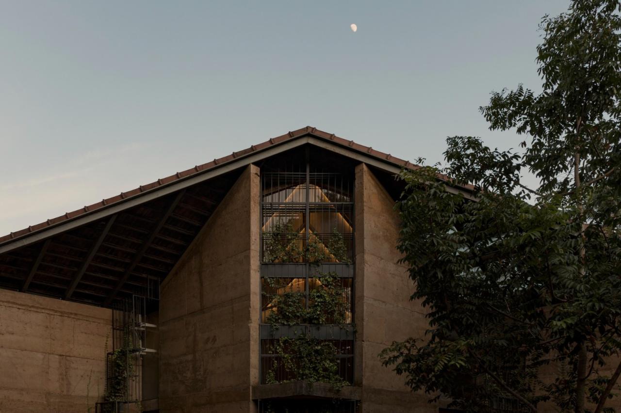 BIM建筑|Nisarga 艺术中心 / Wallmakers