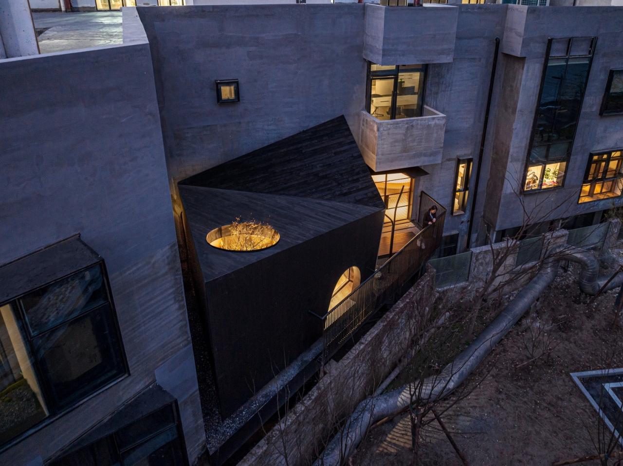 BIM建筑|夹缝中的建筑，上海 / 本哲建筑