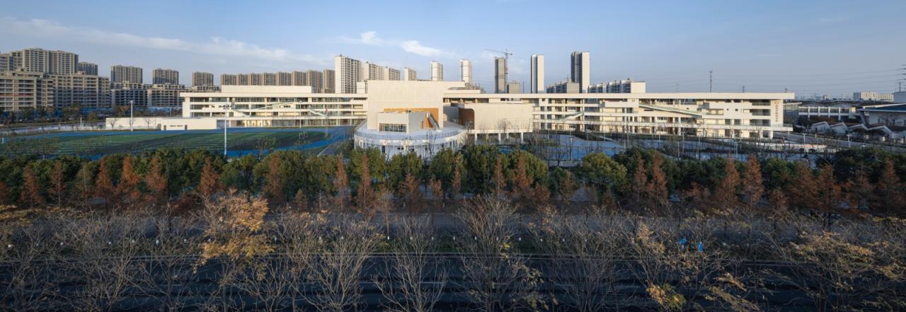 BIM建筑|南通市能达中学 / 九城都市建筑