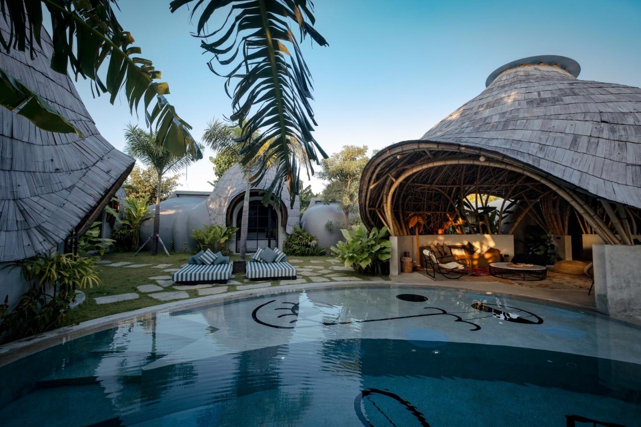 BIM建筑|巴厘岛 Bandido - La Lourdes & La Matilde 别墅 / Javi Diaz