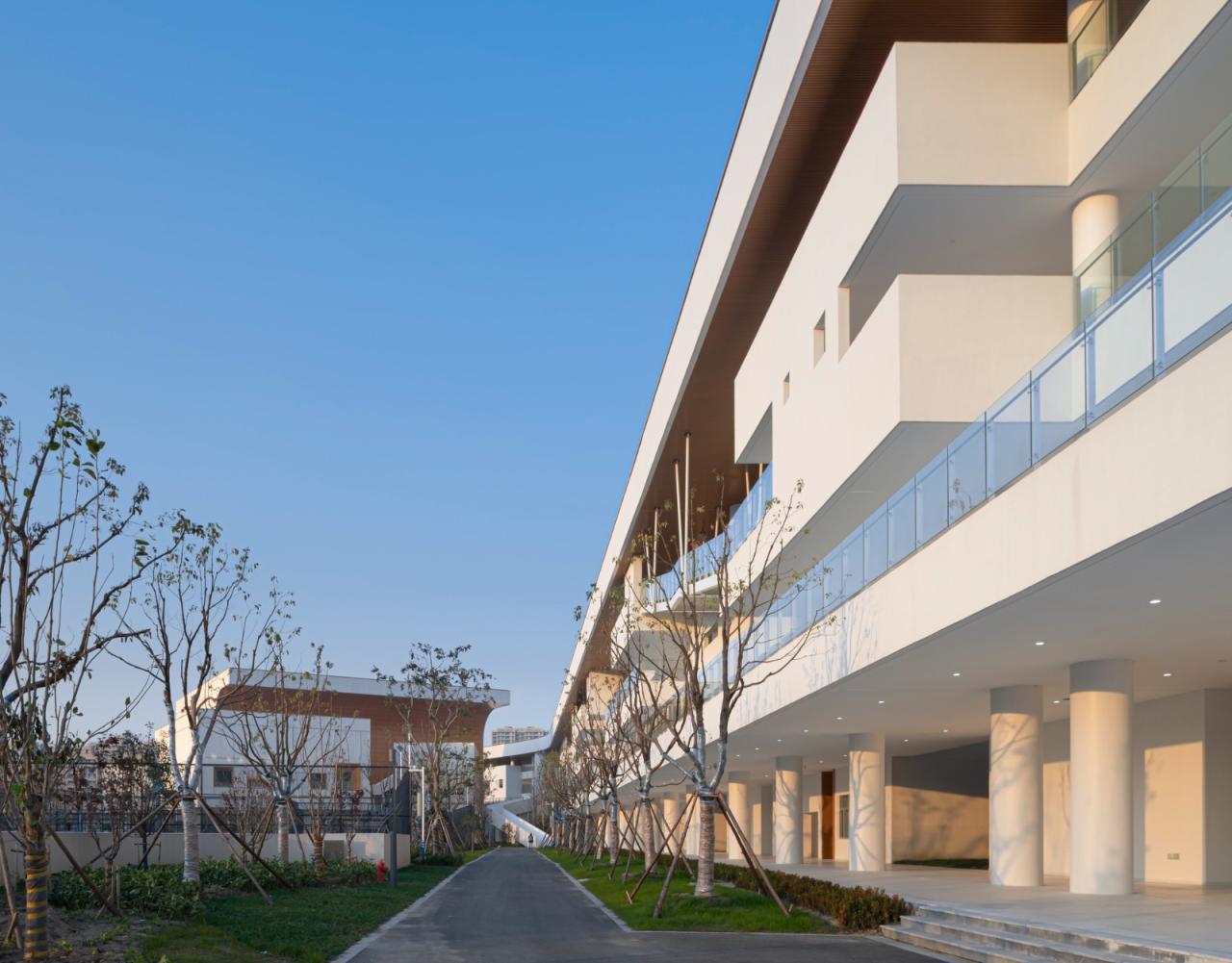 BIM建筑|南通市能达中学 / 九城都市建筑