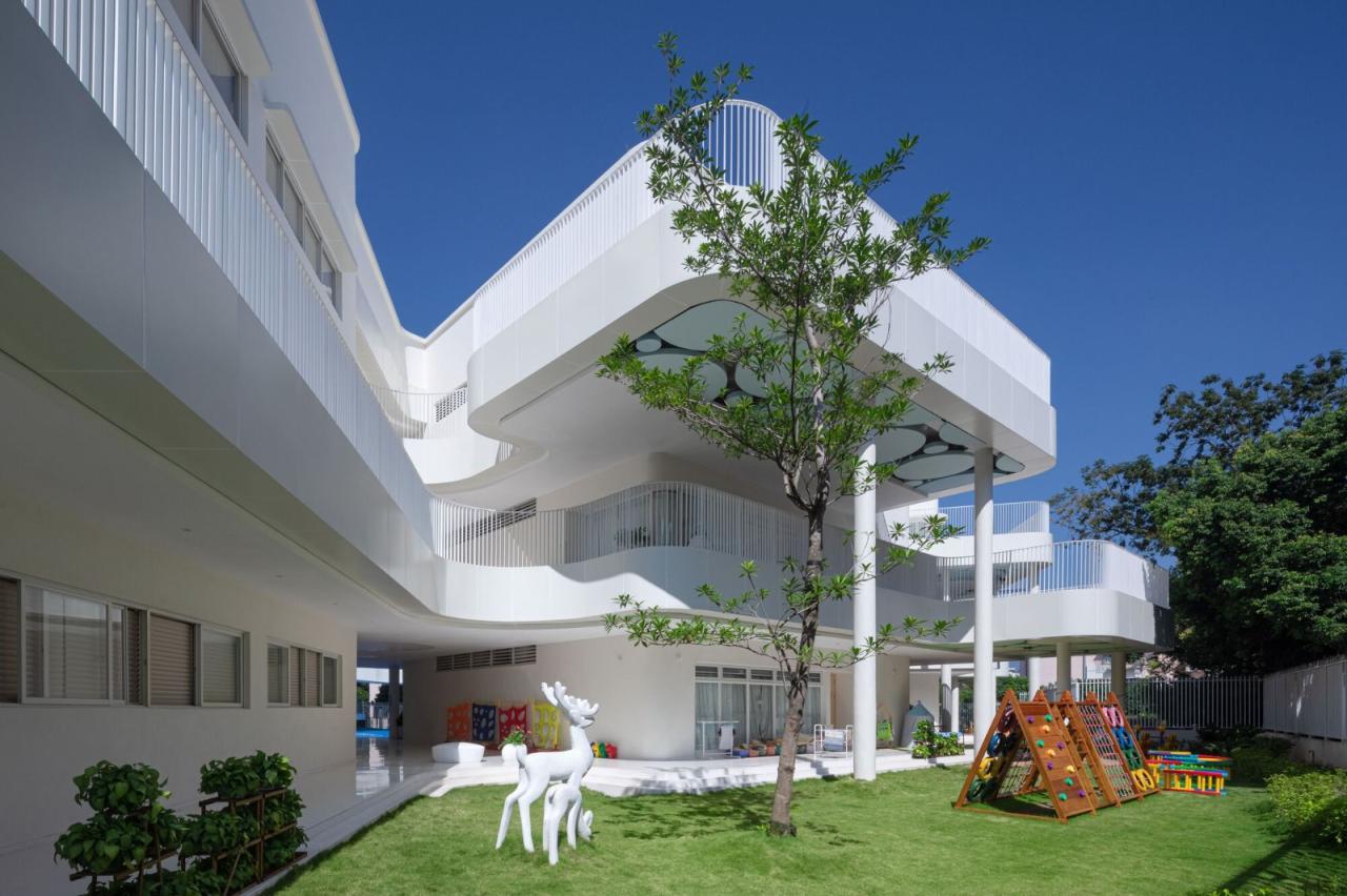 BIM建筑|深圳市第二幼儿园 / 徐昀超建筑工作室