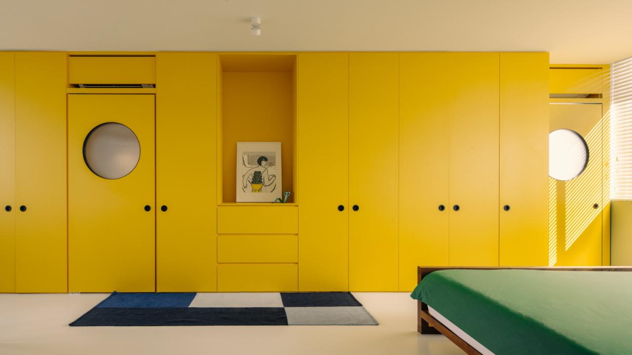 BIM建筑|灵动色彩之家：位于新加坡的粗野派公寓改造 / SPARK